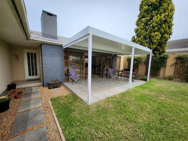 To Let 3 Bedroom Property for Rent in Bloemhof Western Cape